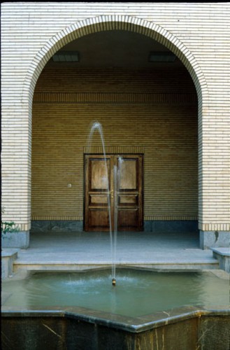 Dezful Cultural Center in Iran by Farhad Ahmadi  00010 