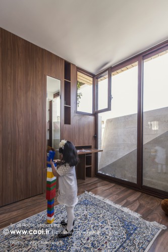 Small house in Isfahan Modern house in Iran  13 
