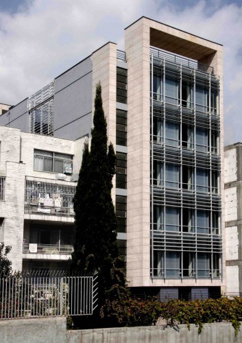 Mehregan Office Building in Tehran by Mehdi Marzyari and Maryam Alavi  2 