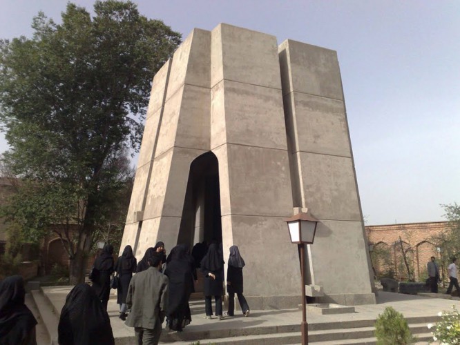Awhadi Maragheie Mausoleum Photo by Mehdi Sattari Fard