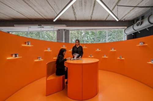 LIAN Color Innovation Factory