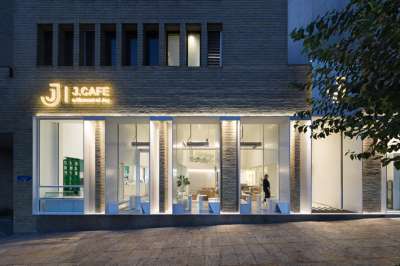 J Cafe