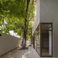 A house between two Walnuts KAV Architects  15 