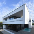 Beach Sky Villa in Royan by Vahid Joudi Architects  4 