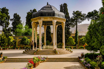 Hafez tomb