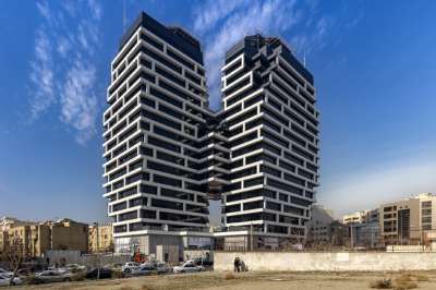 Mika Twin Towers